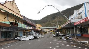 068144-tully-after-yasi